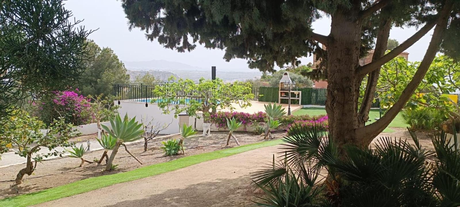 Villa La Torrecica, Con Caracter Andaluz Y Magnificas Vistas Al Mar Y Sierra Nevada Salobreña Exterior foto